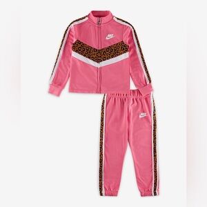 💗 NIKE 💗 Girls Pink & Leopard Matching Track Suit - NEW Size XS, 4T Toddler